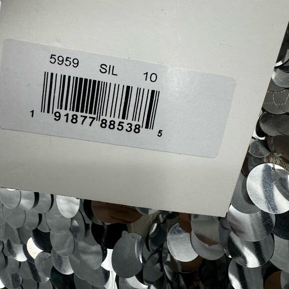 Mac Duggal Embellished Disc Sequin Sleeveless Gown Dress Silver Size 10 NWT - Picture 10 of 12